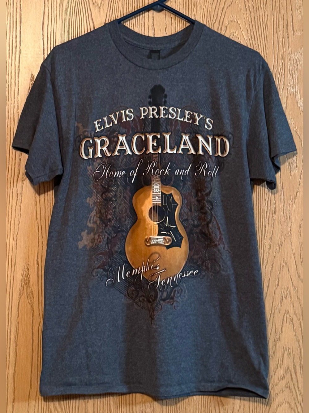 Elvis Presley's Graceland Men's Blue-Gray Guitar Graphic Tee NWOT